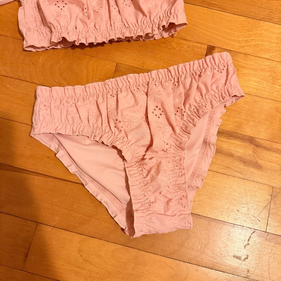 SALE! Bikini Top & Bottom Set &OTHERSTORIES - Picture 12 of 14